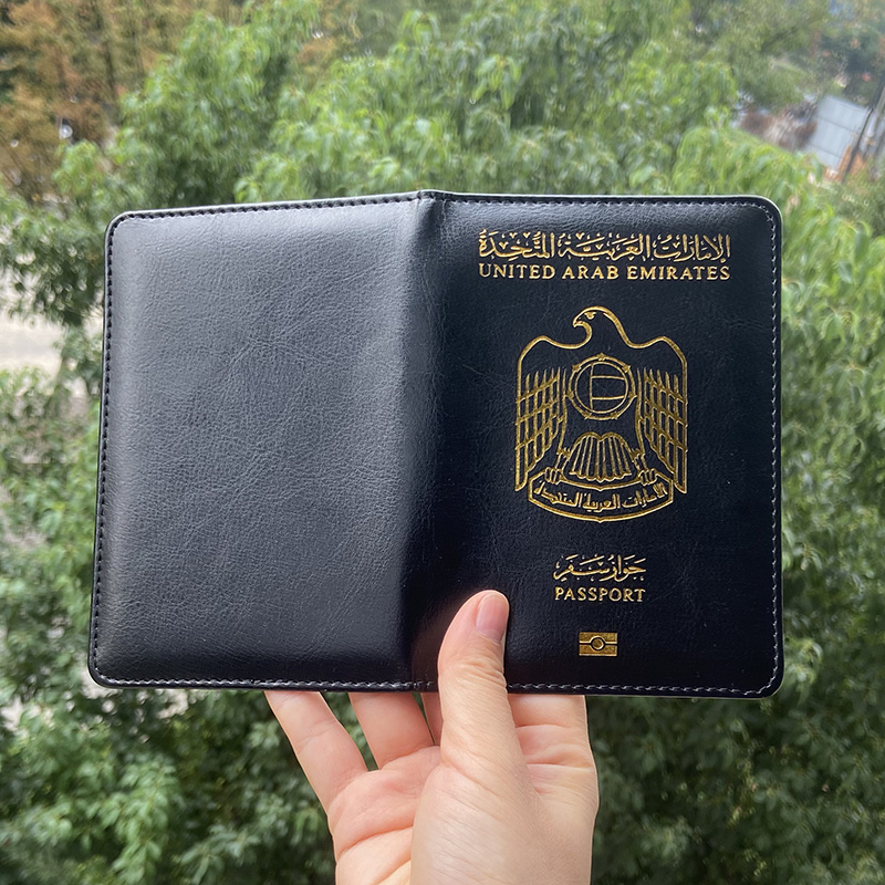 Porta carte con copertina per  - Phone Cases Uae recensione e prezzo